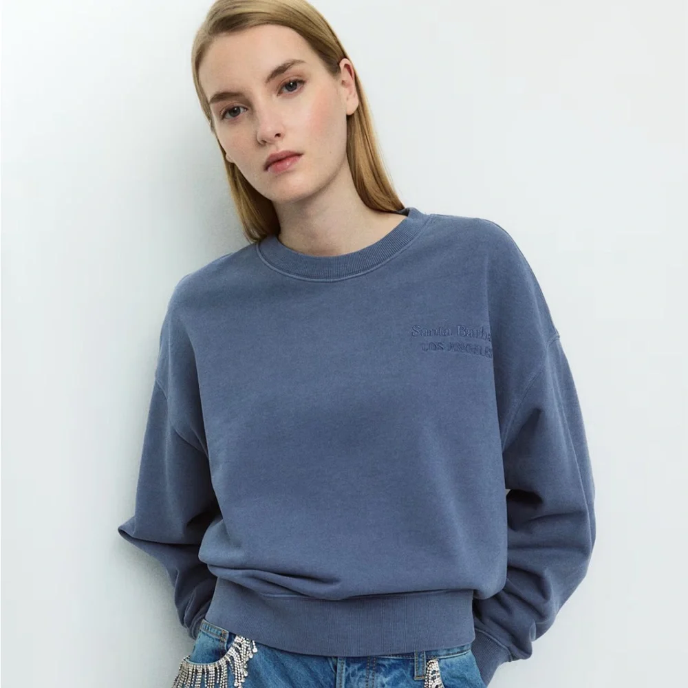 H&M CREW-NECK SWEATSHIRT & JOGGERS - Picture 5 of 13